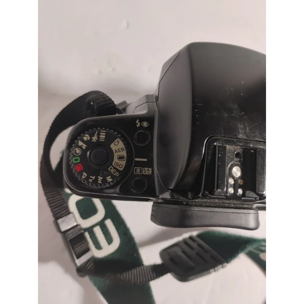 Canon Camera EOS Elan 35mm SLR Film Body Only EF Mount Untested No Battery Parts